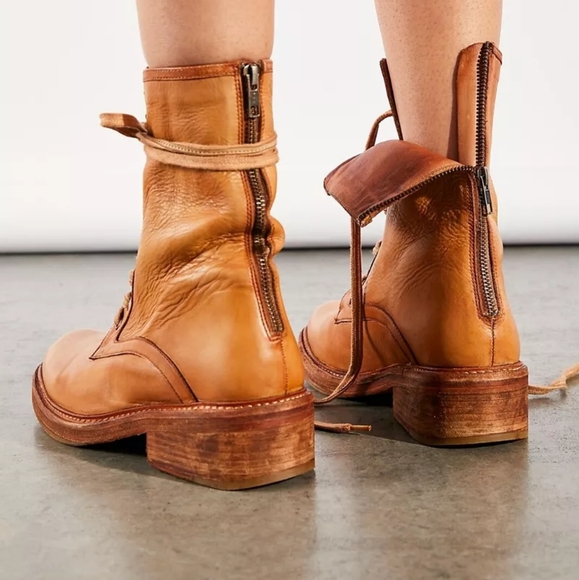FREE PEOPLE NIB Santa Fe leather lace up boots Women's 40 - Picture 2 of 4